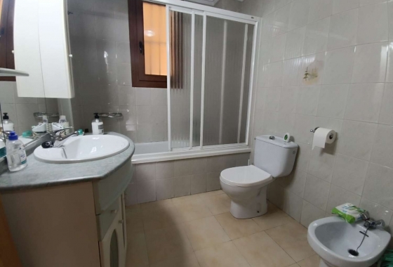 Resale - Apartment / flat - Torrevieja - Acequion