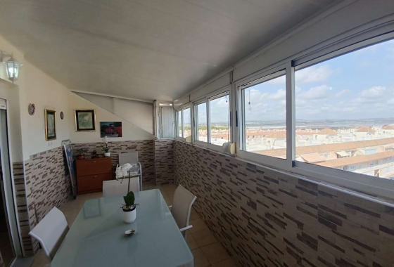 Resale - Apartment / flat - Torrevieja - Acequion