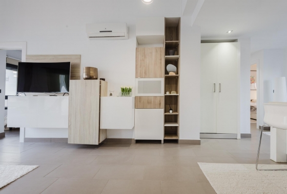 Resale - Apartment / flat - Orihuela Costa - Las Colinas Golf