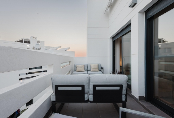 Resale - Apartment / flat - Orihuela Costa - Las Colinas Golf