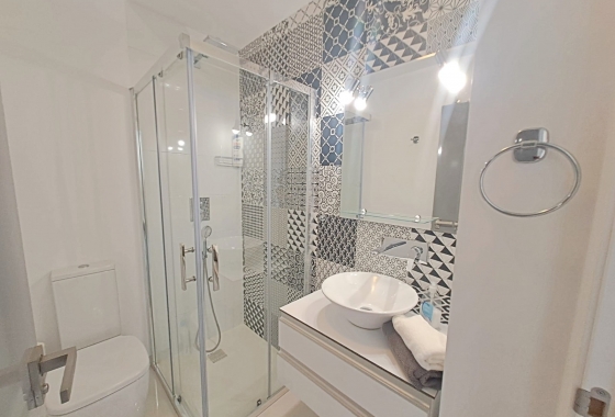 Resale - Bungalow - Pilar de la Horadada - El Mojón