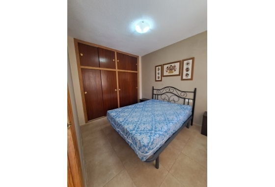 Resale - Apartment / flat - Torrevieja - City Center