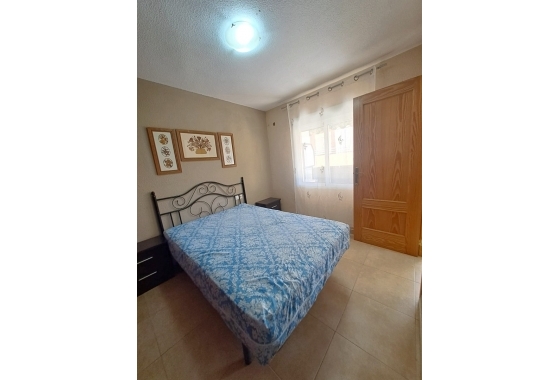 Resale - Apartment / flat - Torrevieja - City Center