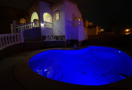 Resale - Villa - Ciudad Quesada