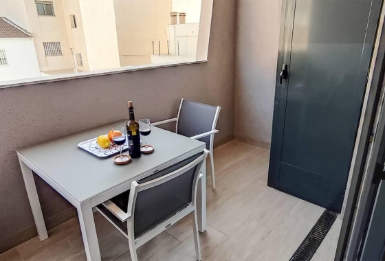 Resale - Apartment / flat - Torrevieja - City Center