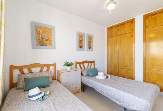 Resale - Apartment / flat - Orihuela Costa - Dehesa de campoamor