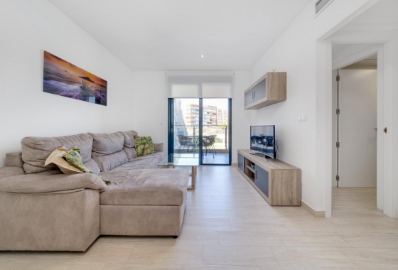 Resale - Apartment / flat - La Mata