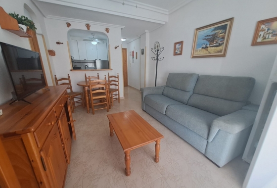 Resale - Apartment / flat - La Mata
