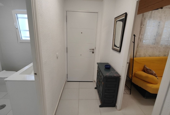 Resale - Apartment / flat - Torrevieja - Torrelamata - La Mata