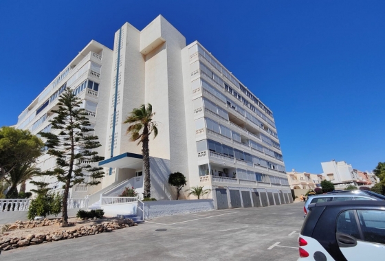 Resale - Apartment / flat - Torrevieja - Torrelamata - La Mata