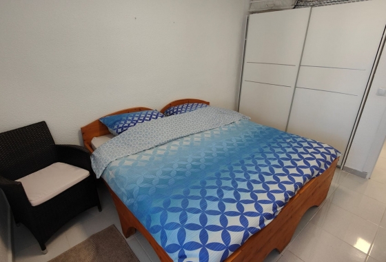 Resale - Apartment / flat - Torrevieja - Torrelamata - La Mata