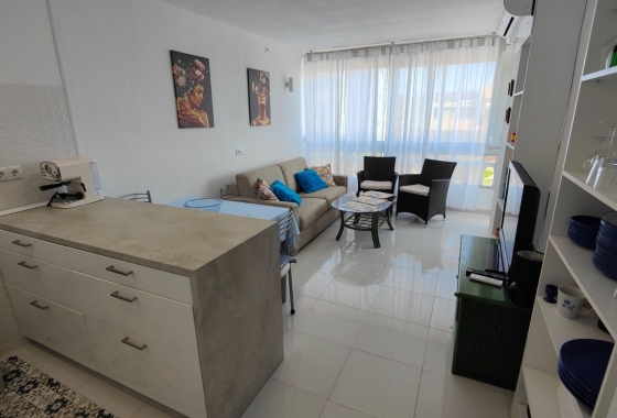 Resale - Apartment / flat - Torrevieja - Torrelamata - La Mata