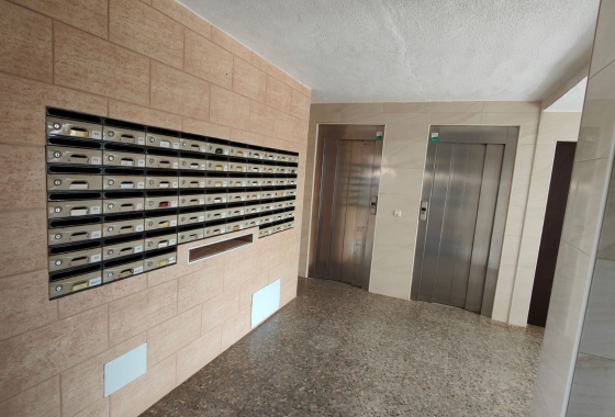 Resale - Apartment / flat - Torrevieja - Torrelamata - La Mata