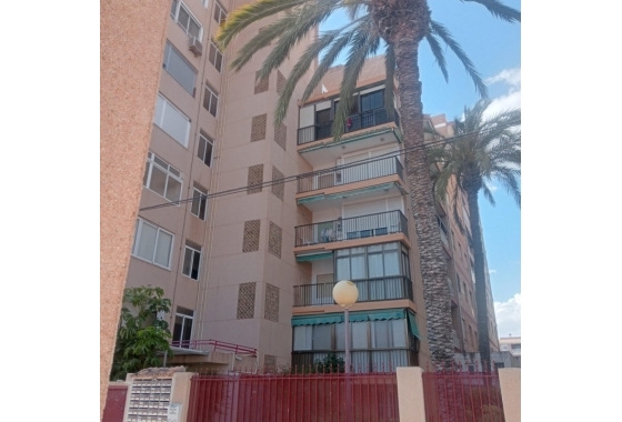 Resale - Apartment / flat - Santa Pola - Tamarit
