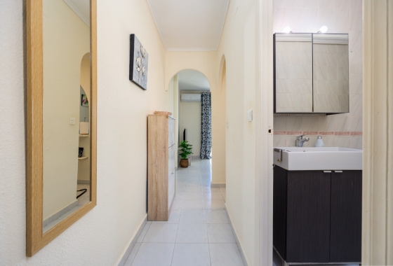 Resale - Apartment / flat - Torrevieja - Nueva Torrevieja - Aguas Nuevas