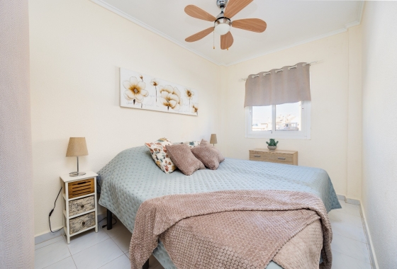 Resale - Apartment / flat - Torrevieja - Nueva Torrevieja - Aguas Nuevas