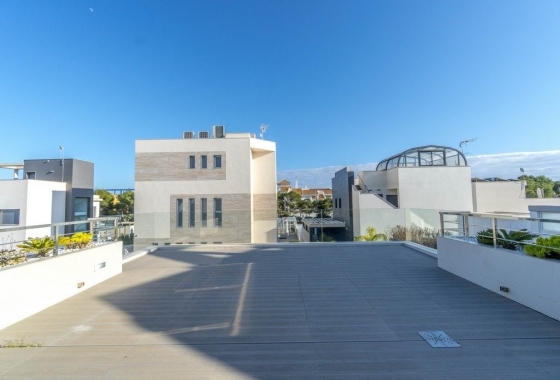 Resale - Villa - Campoamor