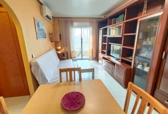 Resale - Apartment / flat - Torrevieja - Playa del Acequión