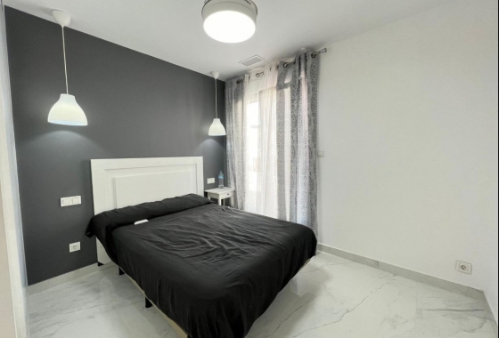 Resale - Villa - La Mata