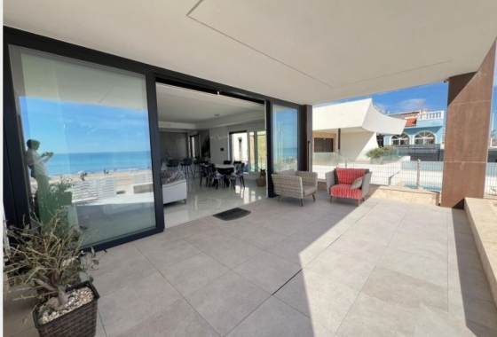 Resale - Villa - La Mata