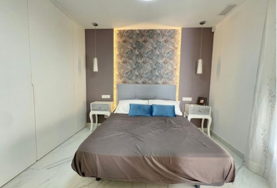 Resale - Villa - La Mata