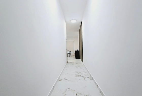 Resale - Apartment / flat - Torrevieja - PLAYA LOS LOCOS