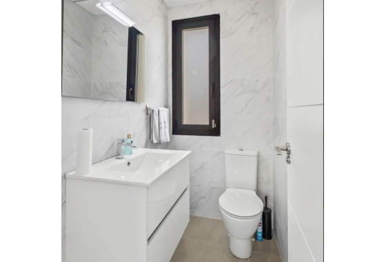 Resale - Villa - Algorfa