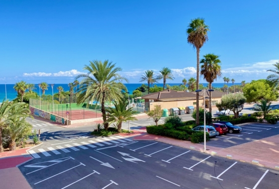 Resale - Apartment / flat - Torrevieja - LA MATA