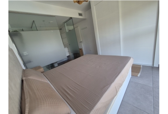 Resale - Apartment / flat - Villamartin