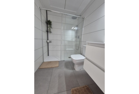 Resale - Apartment / flat - Villamartin