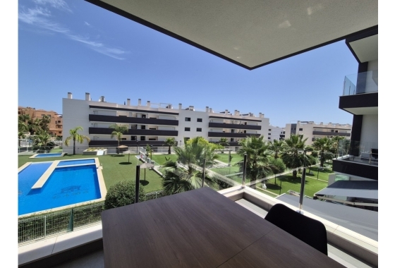 Resale - Apartment / flat - Villamartin