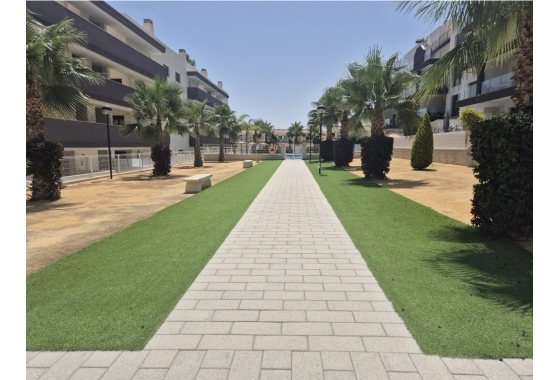 Resale - Apartment / flat - Villamartin