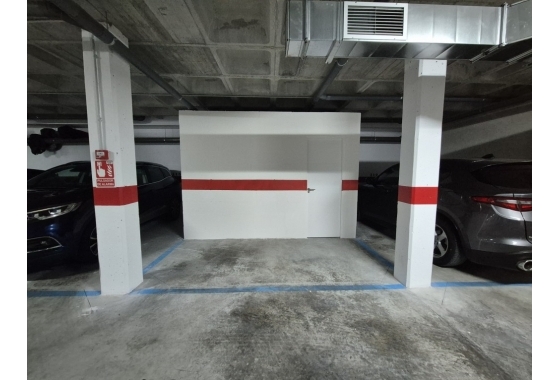 Resale - Apartment / flat - Villamartin