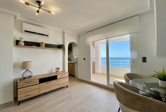 Resale - Apartment / flat - Torrevieja - LA MATA