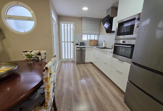 Resale - Bungalow - Santa Pola - Playa del Este