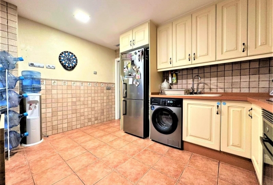 Resale - Apartment / flat - Santa Pola