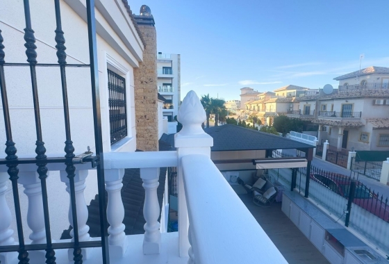 Resale - Townhouse - Orihuela Costa - La Zenia