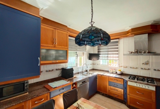 Reventa - Villa - Guardamar del Segura - Urbanizaciones