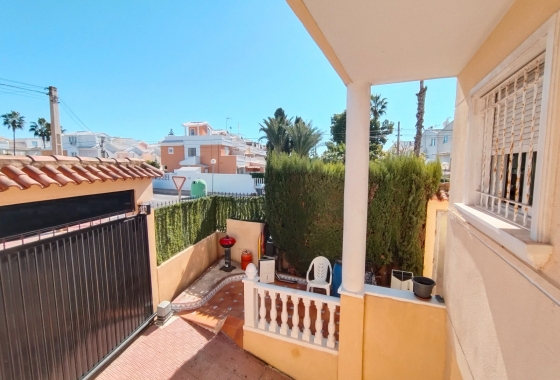 Reventa - Villa - Guardamar del Segura - Urbanizaciones