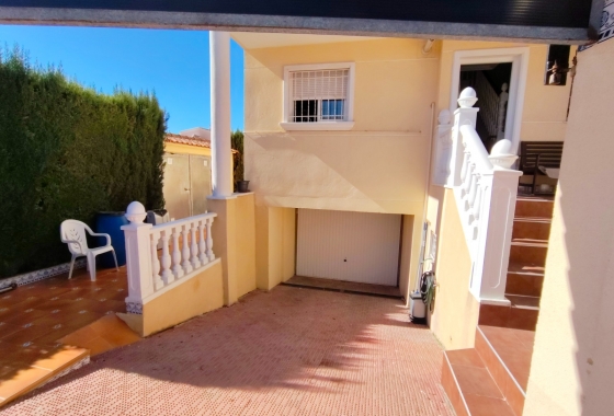 Reventa - Villa - Guardamar del Segura - Urbanizaciones