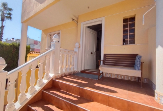 Reventa - Villa - Guardamar del Segura - Urbanizaciones