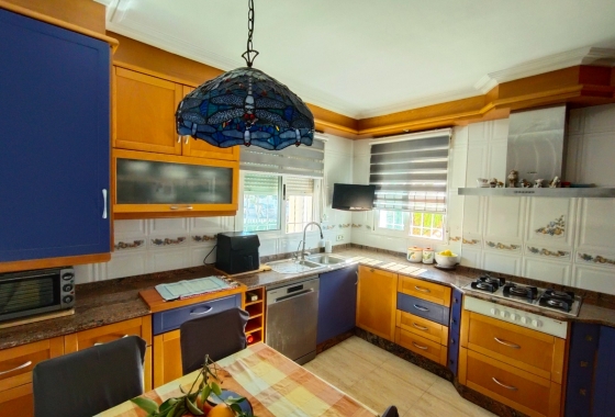 Reventa - Villa - Guardamar del Segura - Urbanizaciones