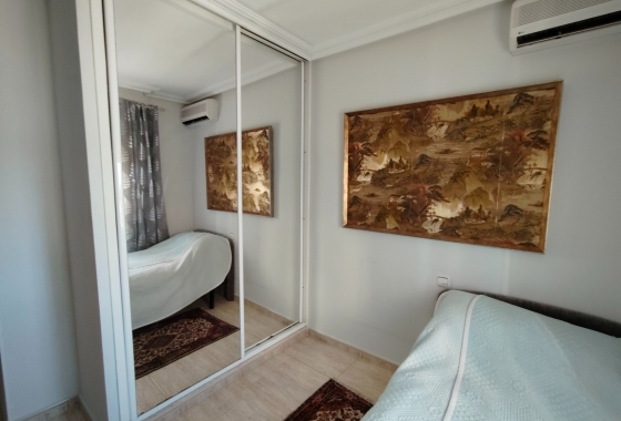 Reventa - Villa - Guardamar del Segura - Urbanizaciones