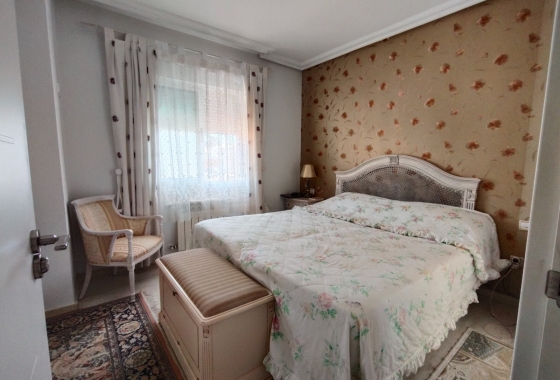 Reventa - Villa - Guardamar del Segura - Urbanizaciones