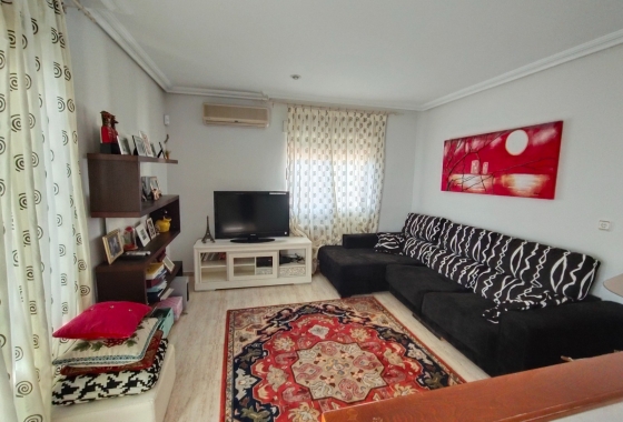 Reventa - Villa - Guardamar del Segura - Urbanizaciones