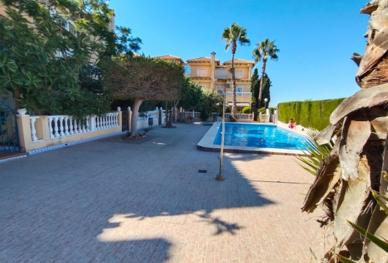 Reventa - Villa - Guardamar del Segura - Urbanizaciones