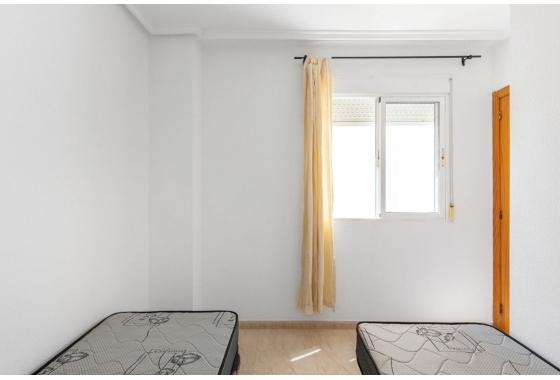 Reventa - Apartamento / piso - Torrevieja - Centro