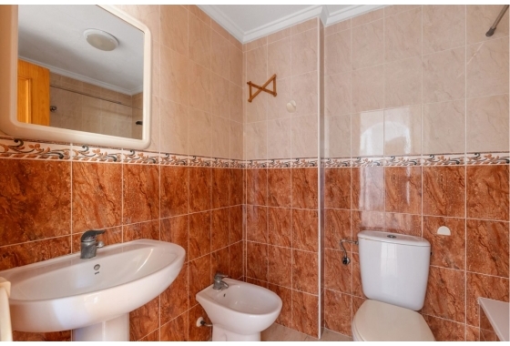 Reventa - Apartamento / piso - Torrevieja - Centro