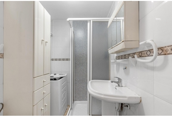 Reventa - Apartamento / piso - Torrevieja - El Chaparral