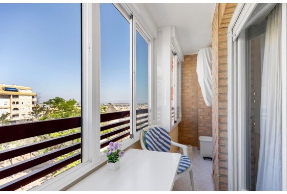 Reventa - Apartamento / piso - Torrevieja - Centro